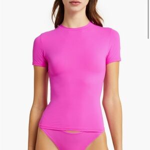 Skims Pink Fits Everybody Tee
